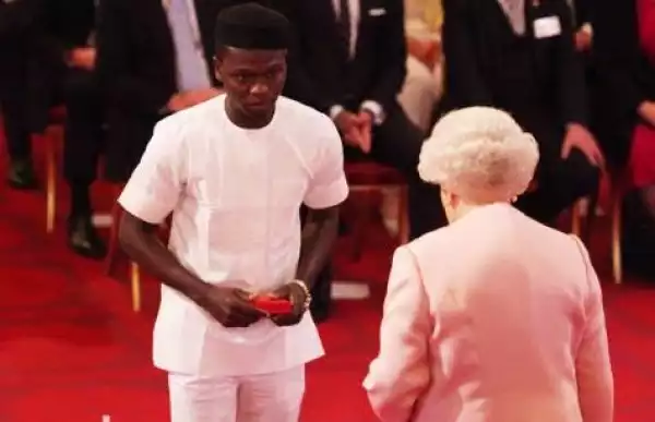 Another Nigerian Awarded By Queen Elizabeth [See Photo]
